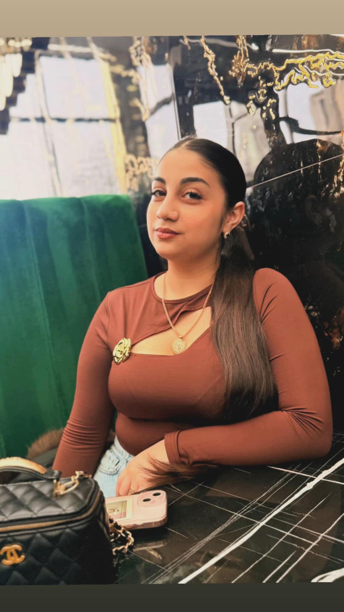 @𝐕✨