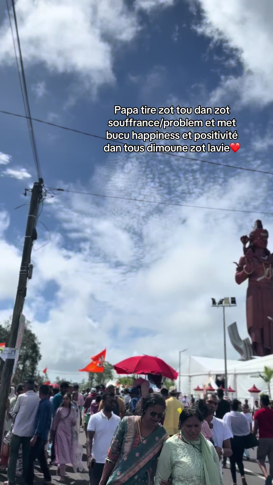 @Esha👑