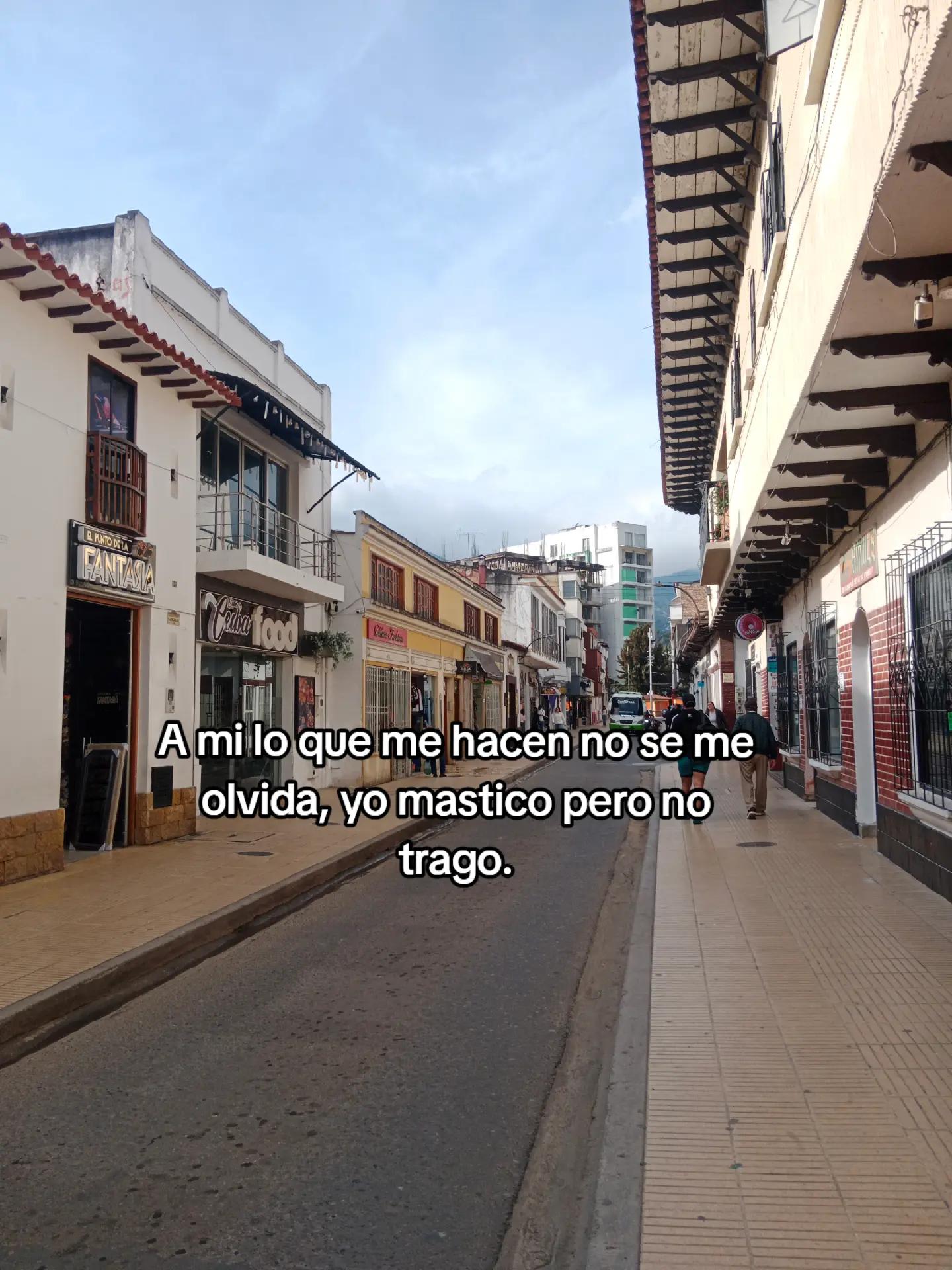 @Merch&aacute;nneira