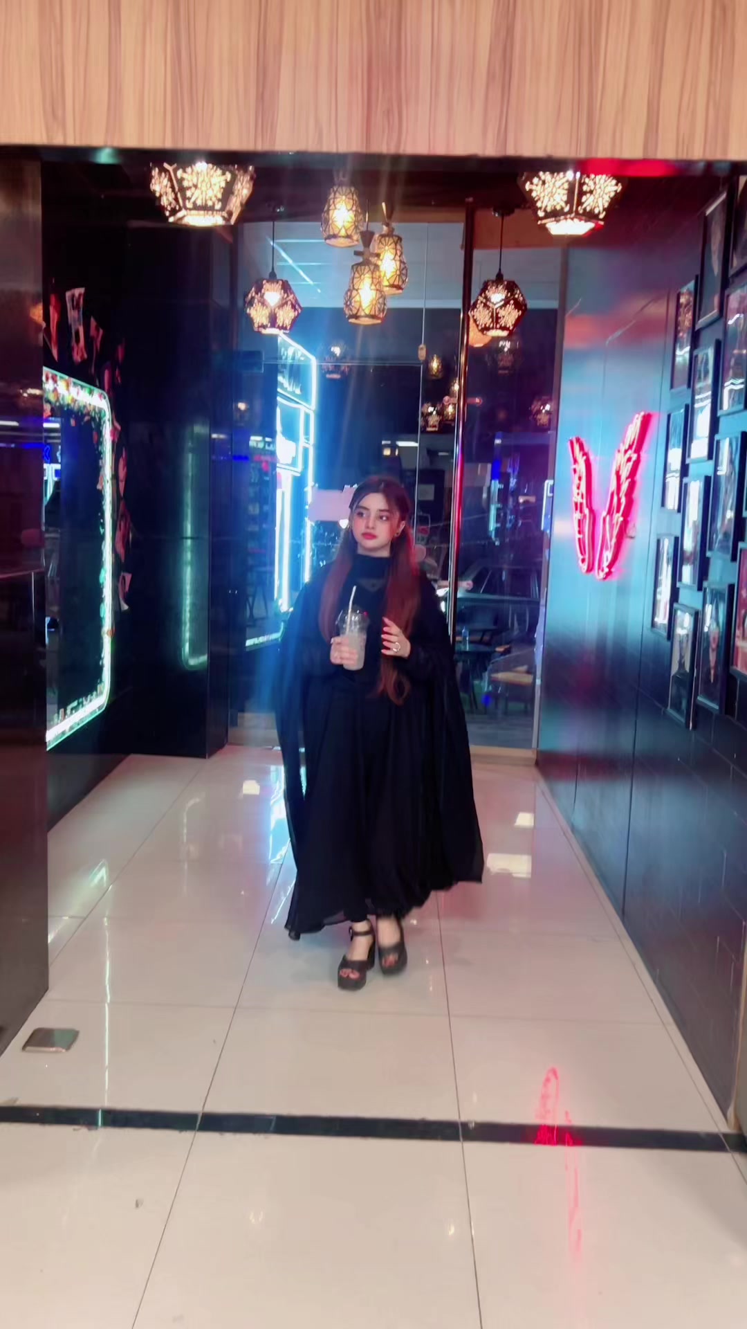 @🔥🖤_QUEEN_ 🖤🔥