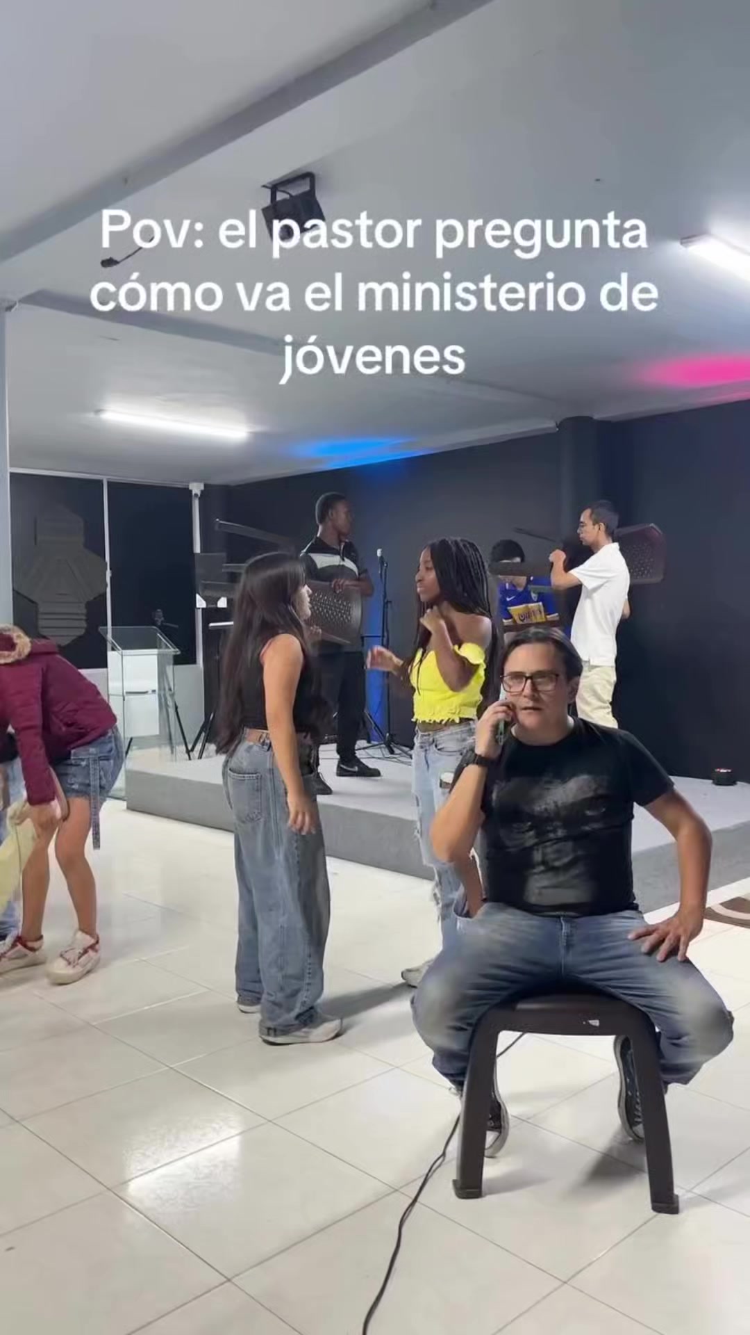 @jovenesss CDG