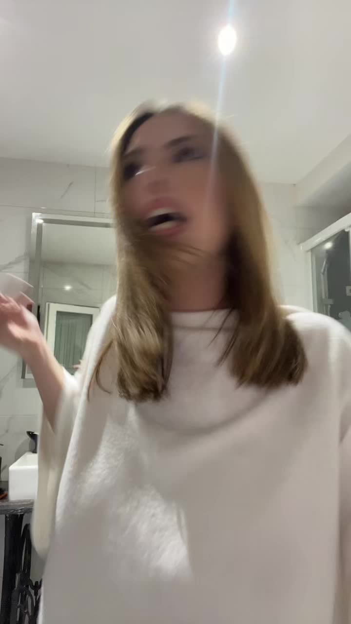 @lauraalguaciiil
