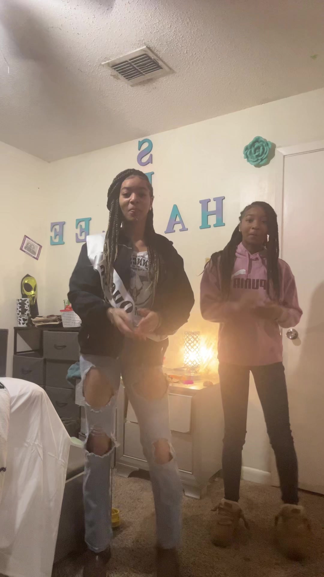 @HAYLEE🧍🏾&zwj;♀️🎀💕✌🏽