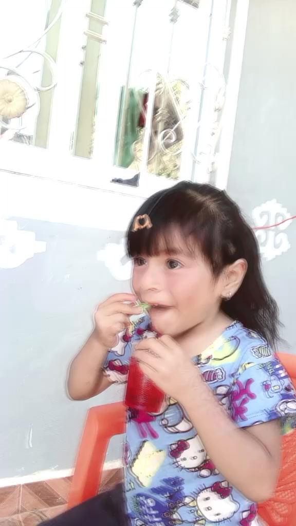 @Valeria Antonio