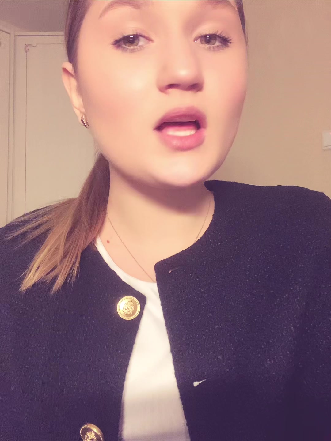 @вика