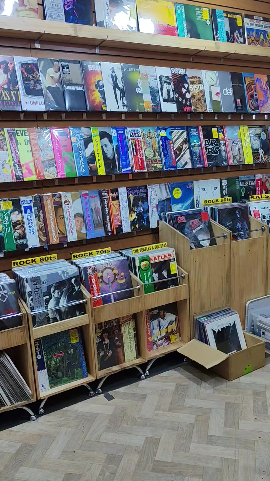 @Retrokromos.com