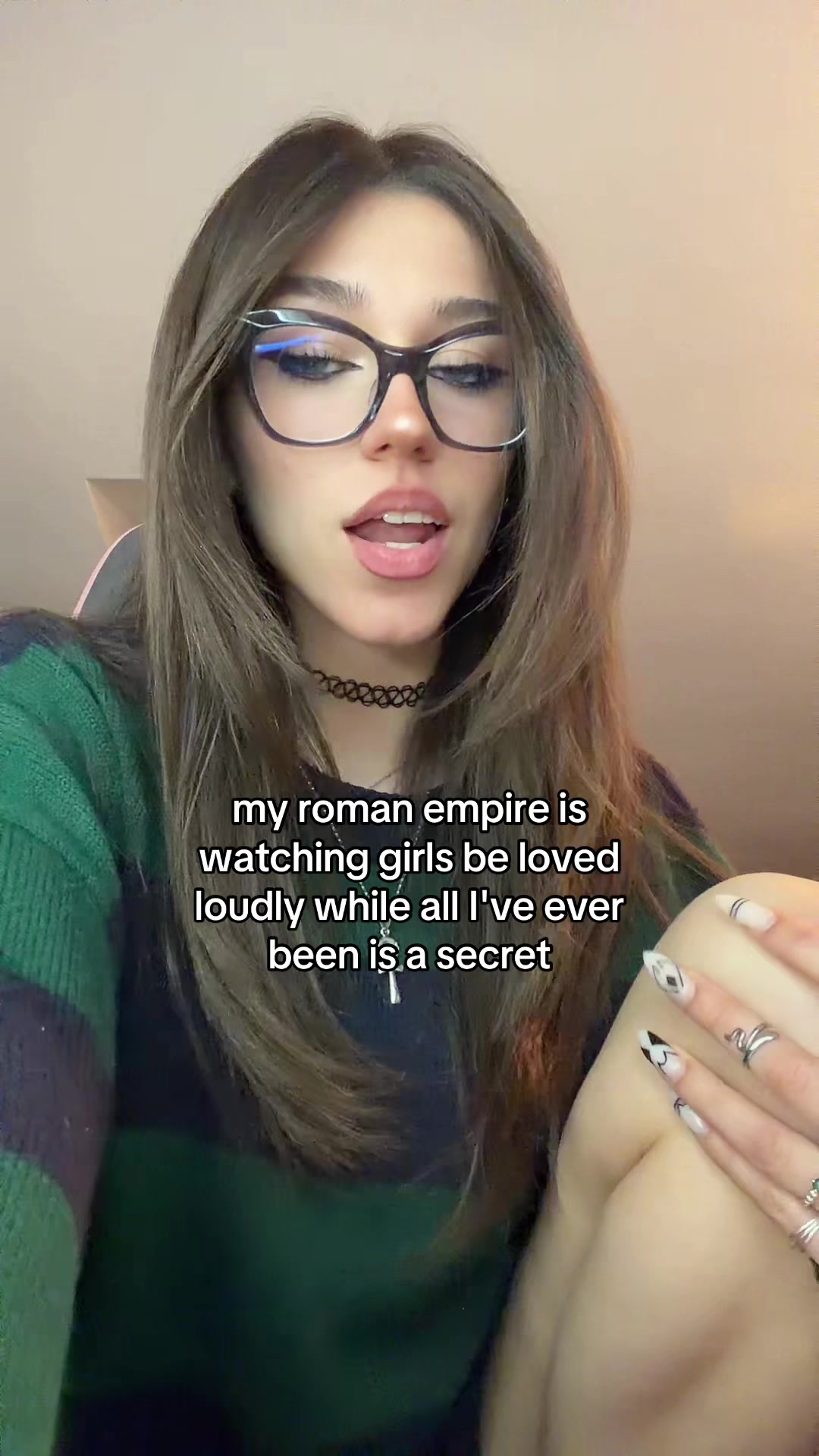 @Elis