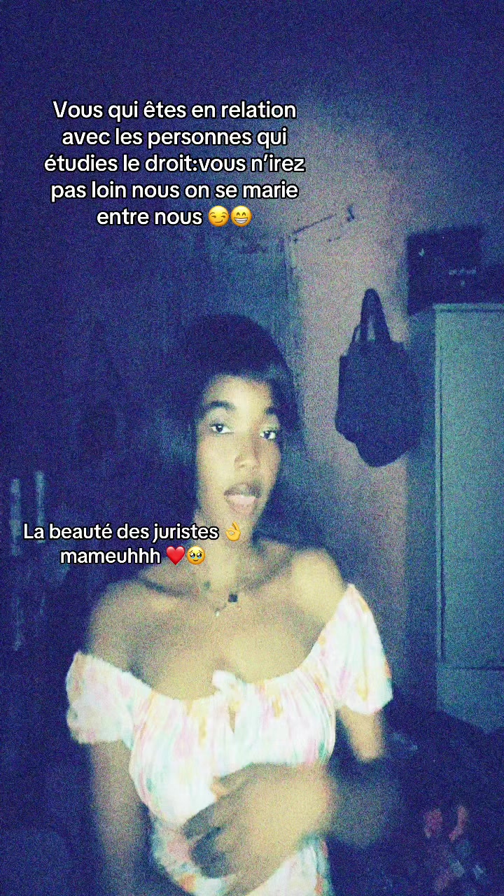 @B&eacute;nie✝️