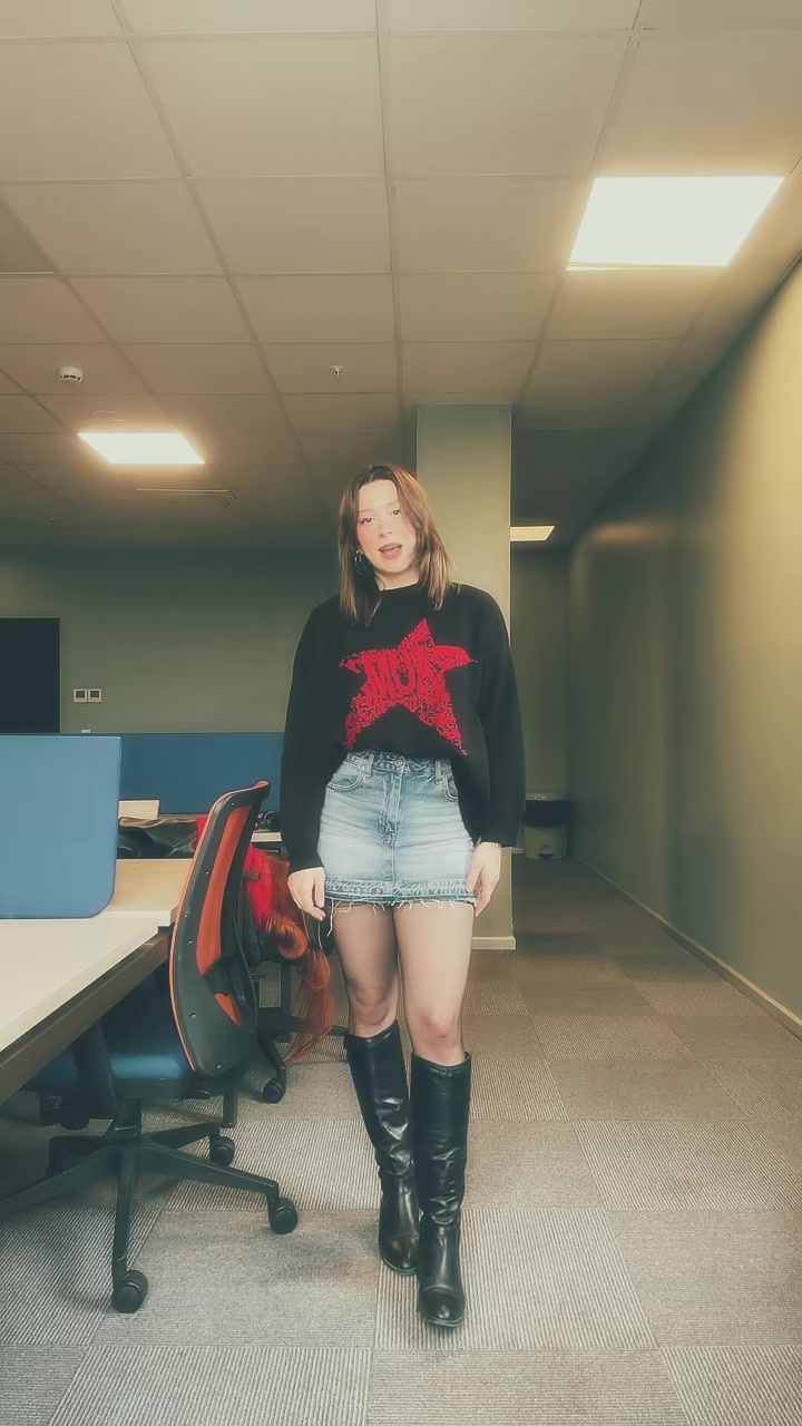 @R&uuml;meysa🪩