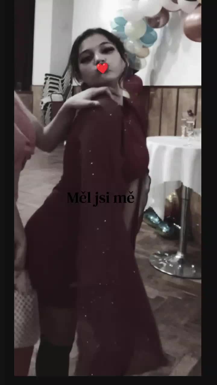 @M&oelig;me&ntilde;o &Ntilde;epoviēm