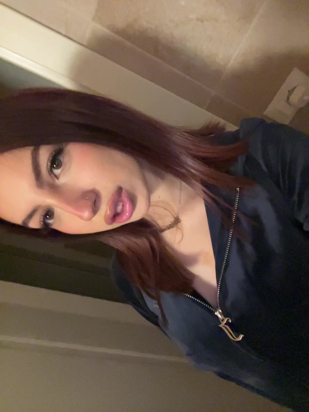 @rebeee🍓