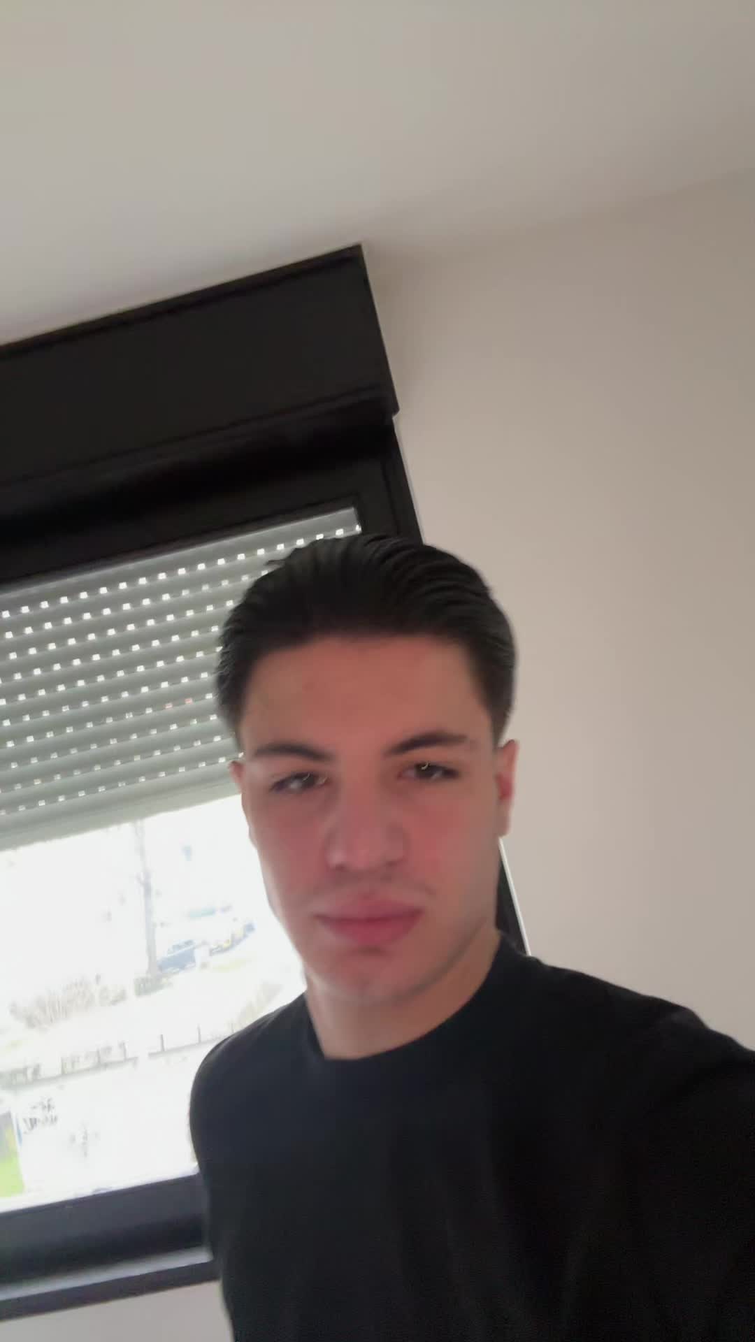 @crni_c