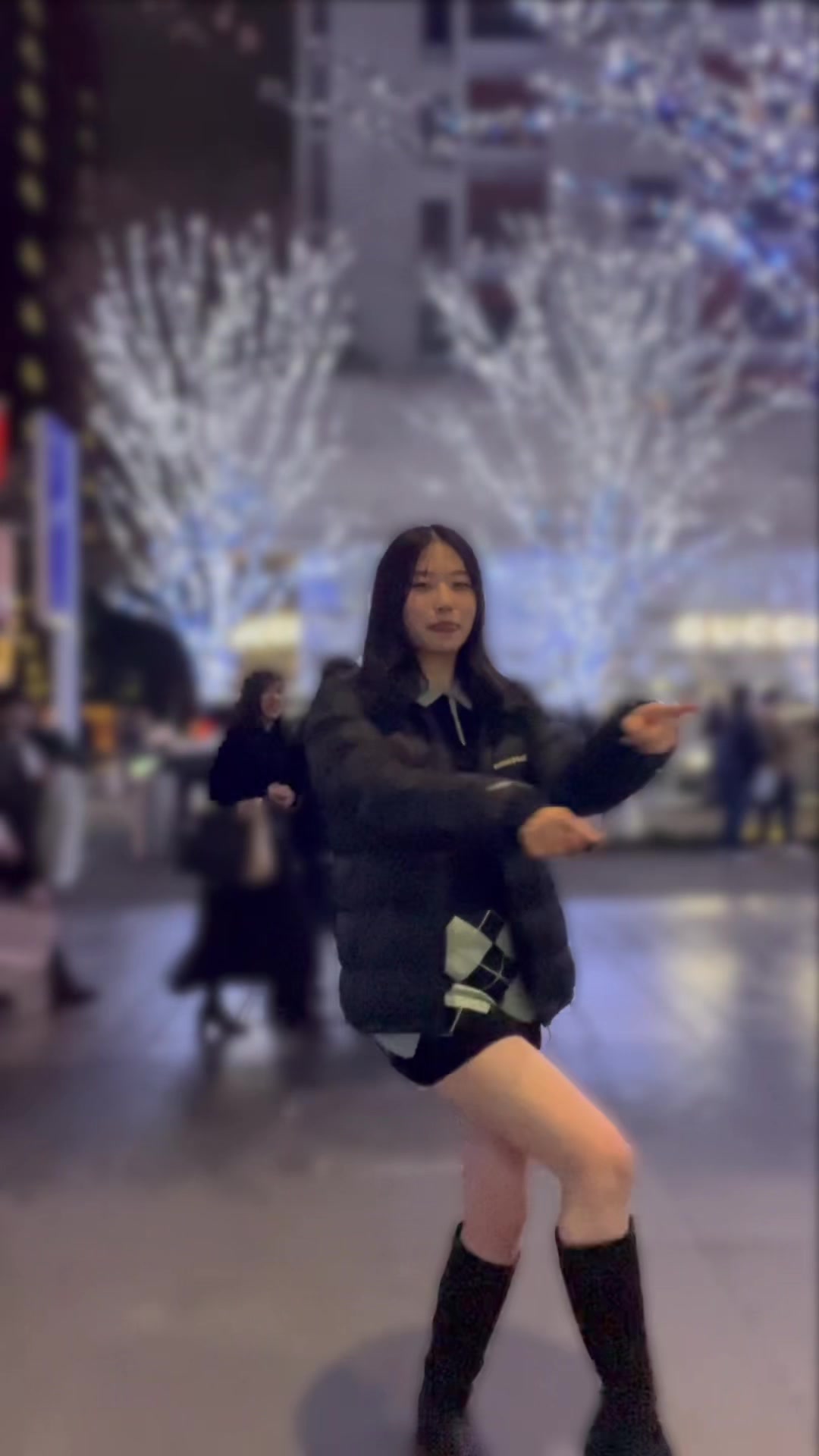 @せな