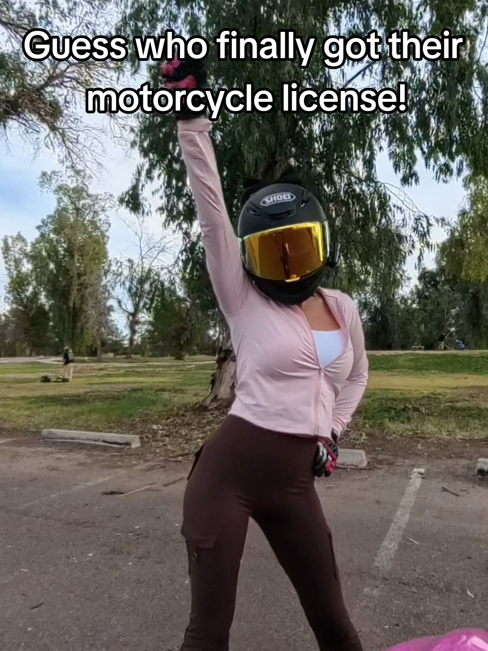 @ITSSKYESKYE