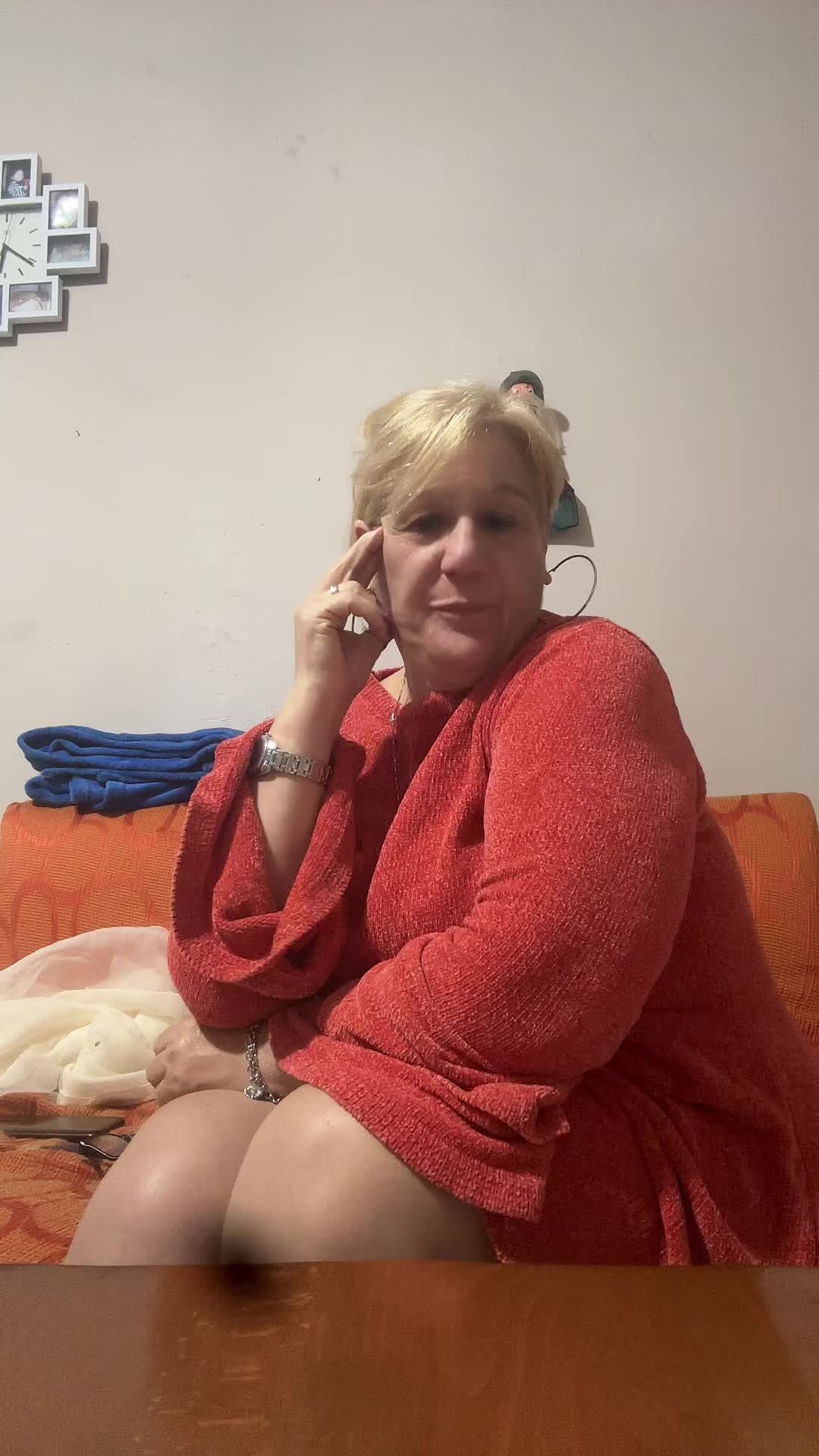 @angela