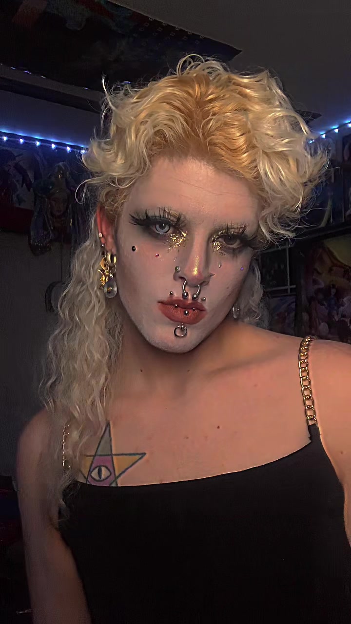 @Velcro eater