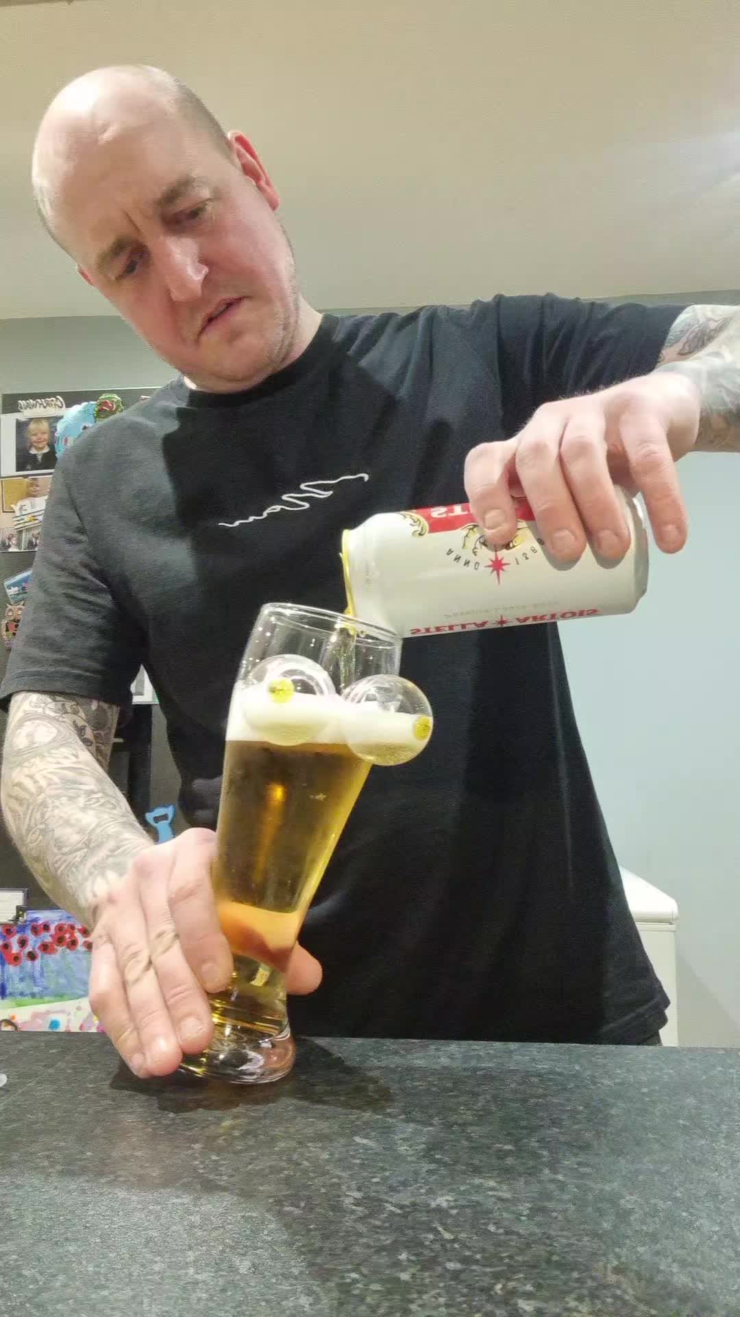 @AdamTheBomb🥃🍻👍🇬🇧
