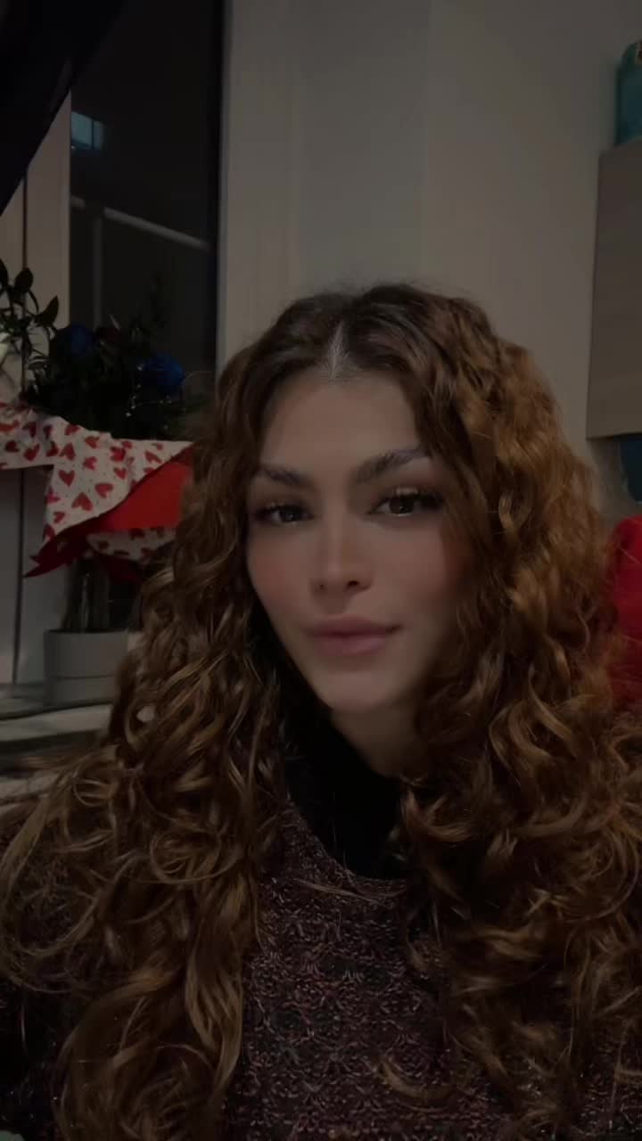 @𝑨𝒓𝒊𝒂𝒏𝒏𝒂