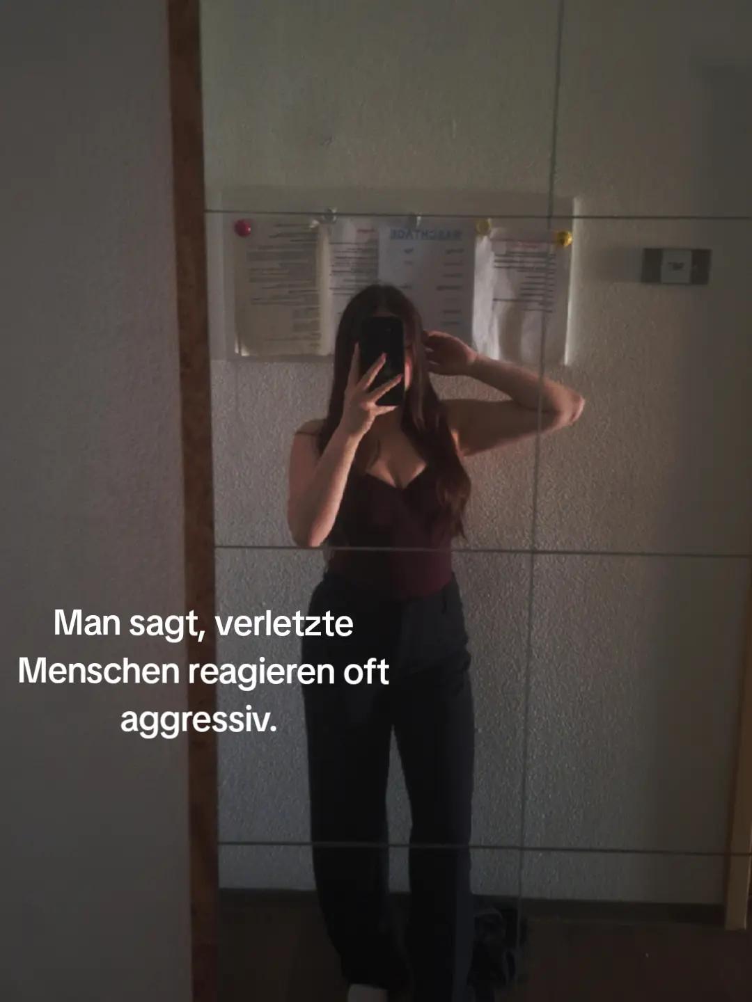 @Lena🦋