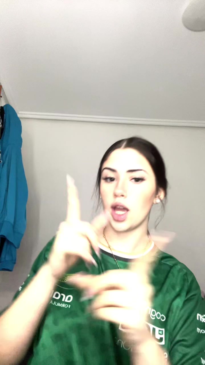 @locuuura_
