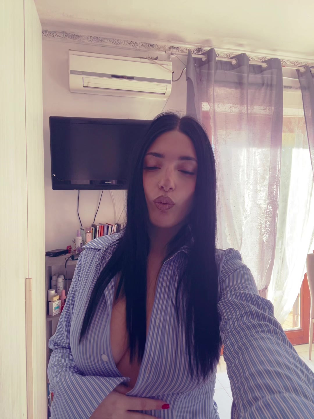 @marzia