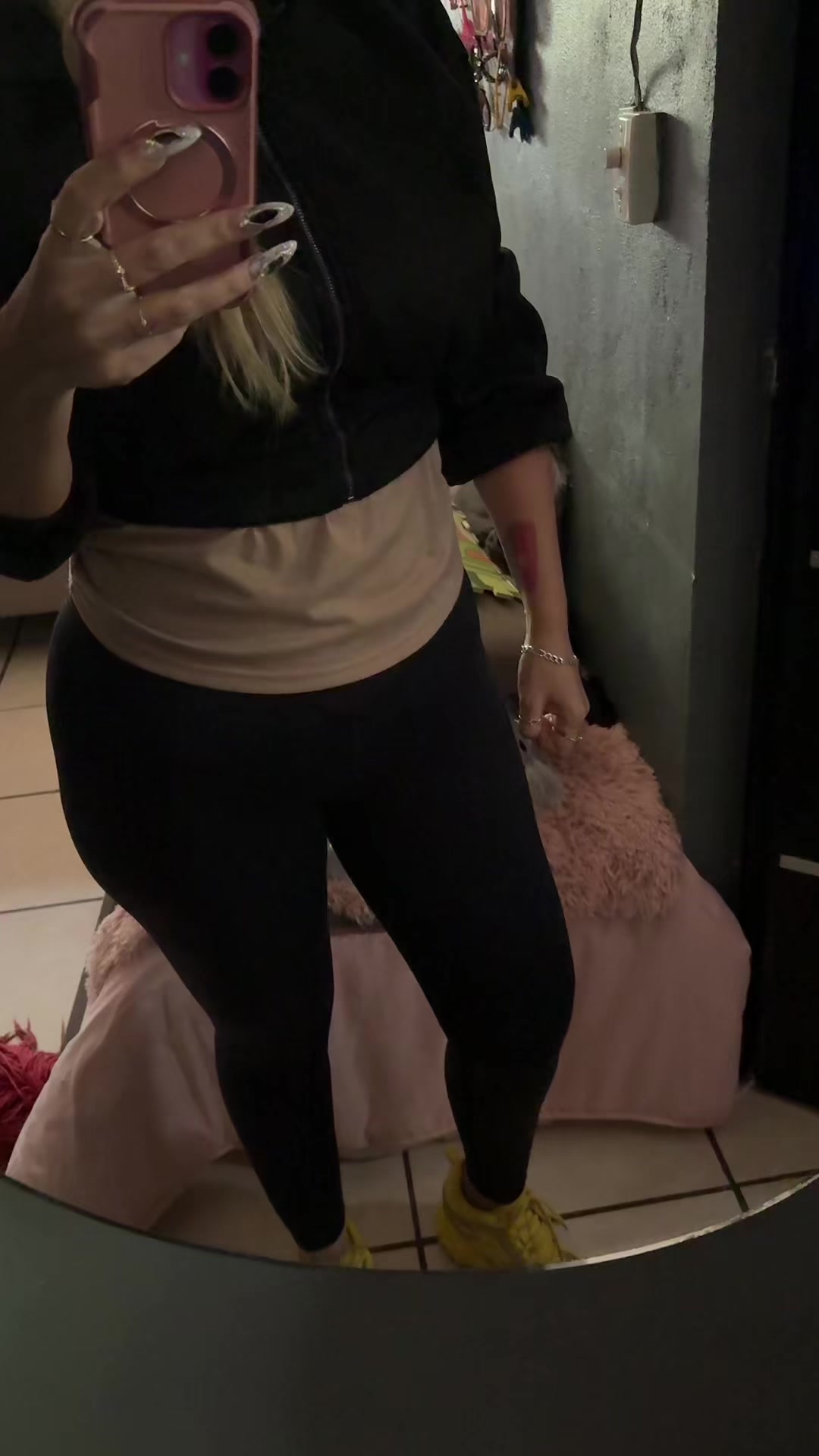 @Alejandraayerim