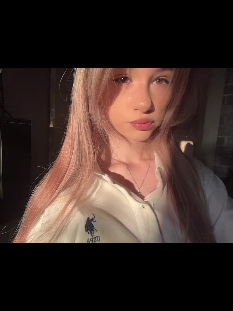 @KARISSA KISSS
