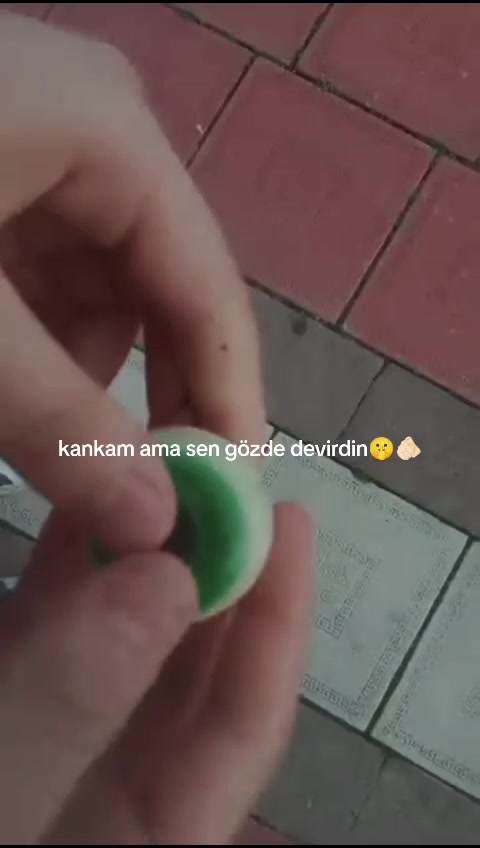 @Esma