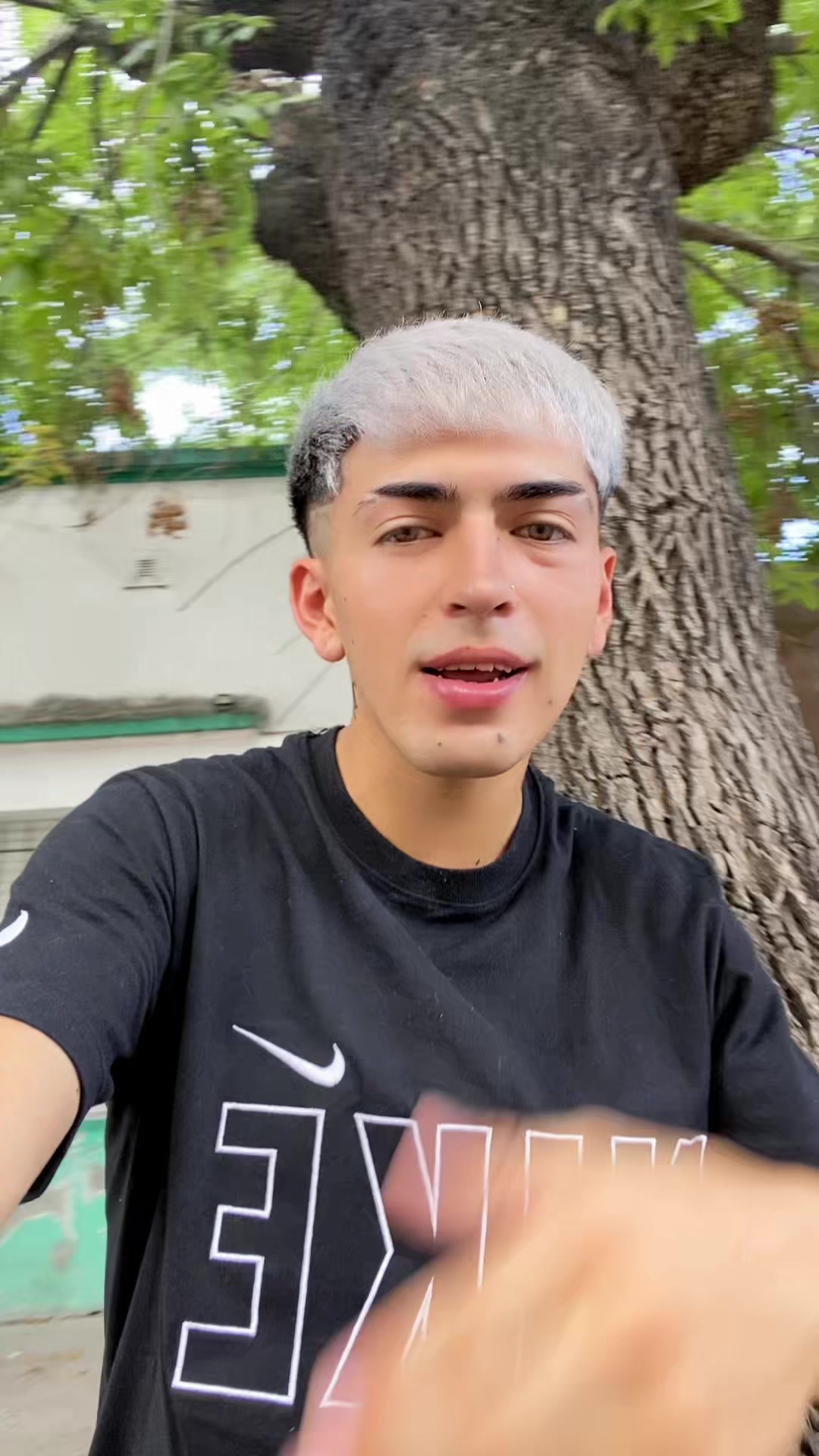 @cabeeee