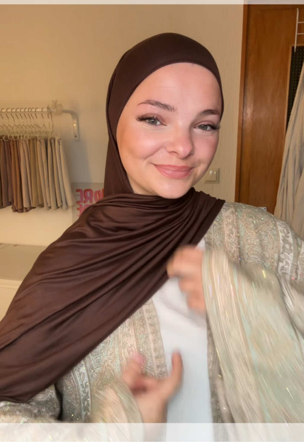 @lenahijabi