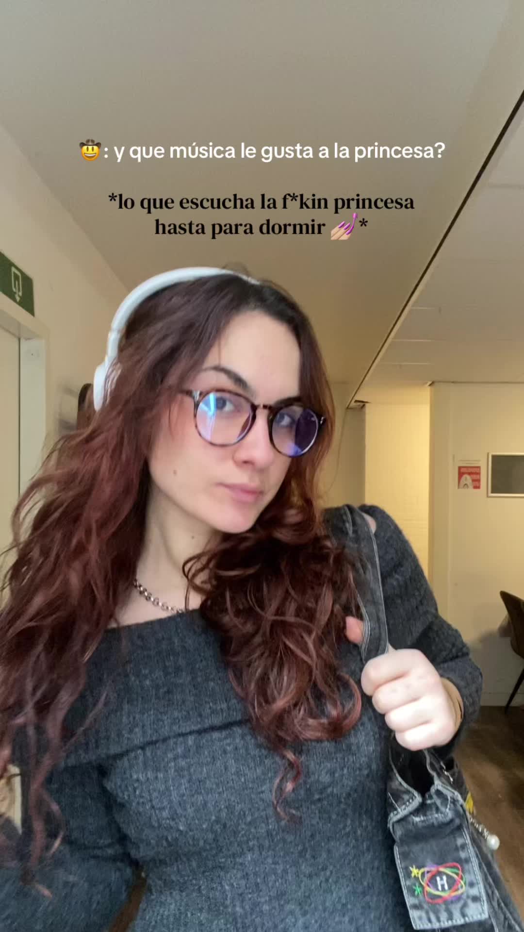 @N&uacute;ria Sanchez