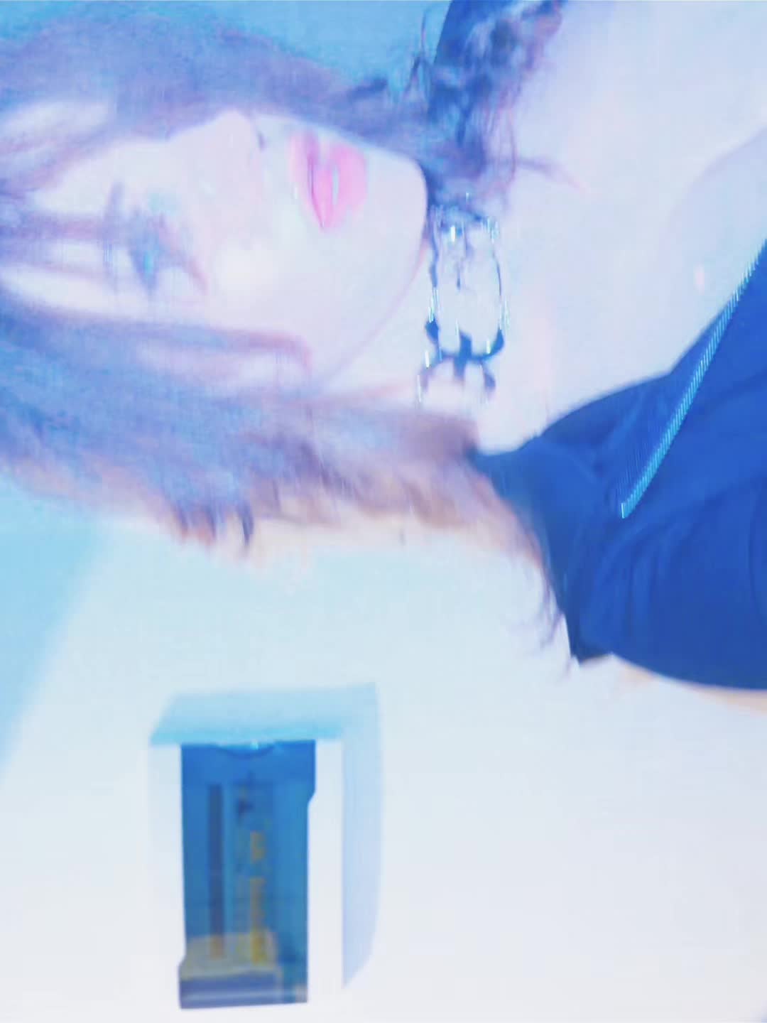 @h3r01nYA