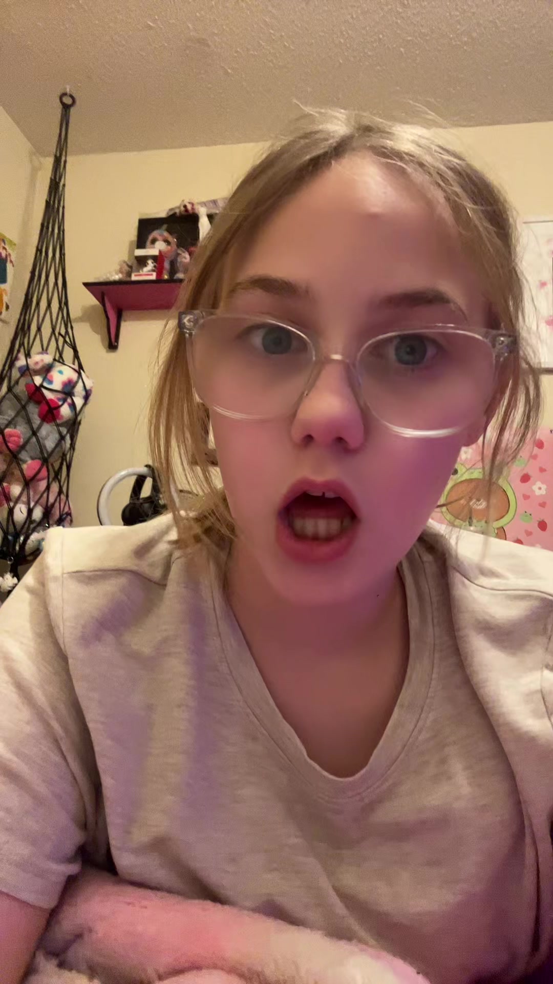 @(Taylor😝🖕)