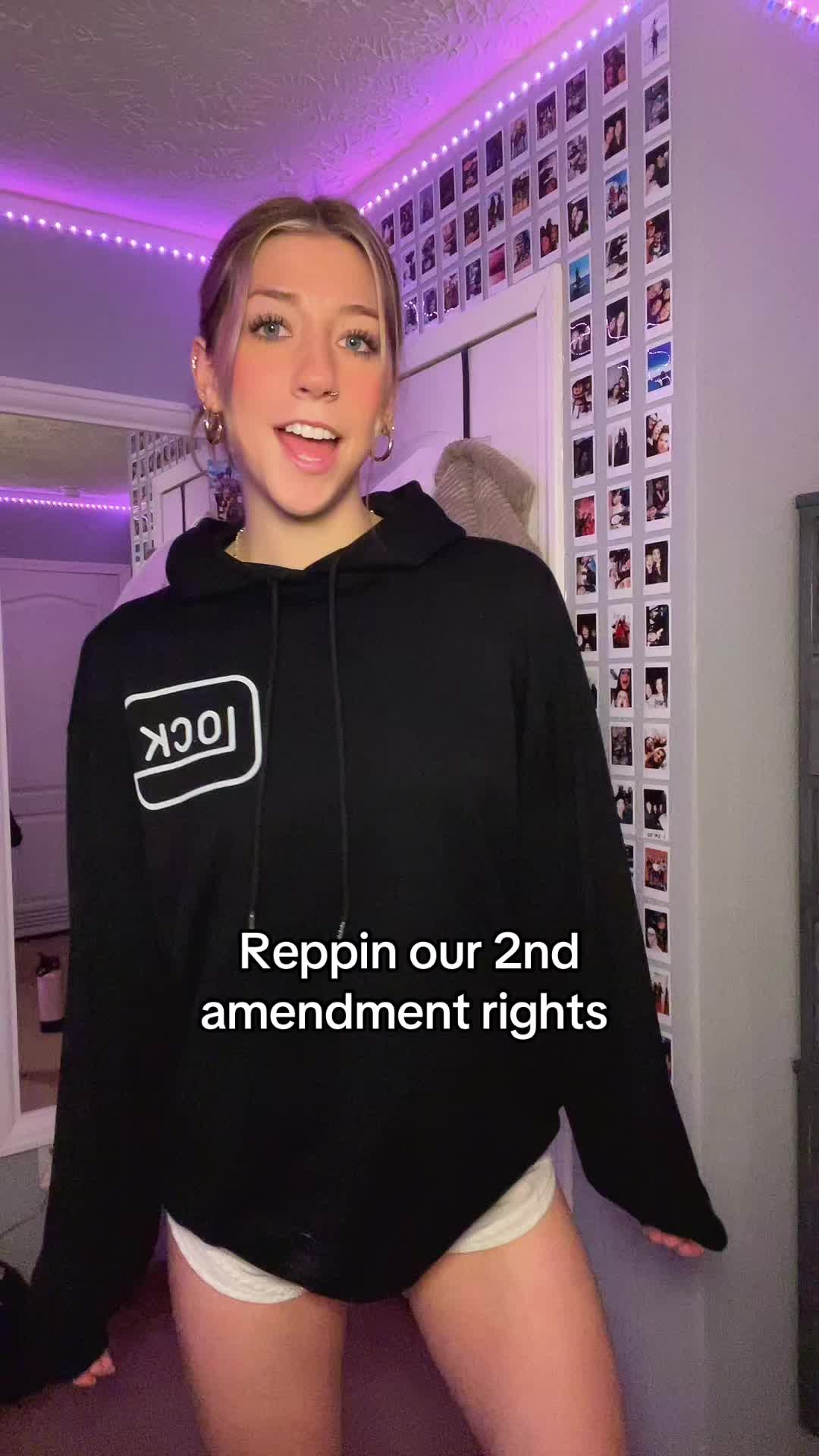 @Tori_Elizabeth