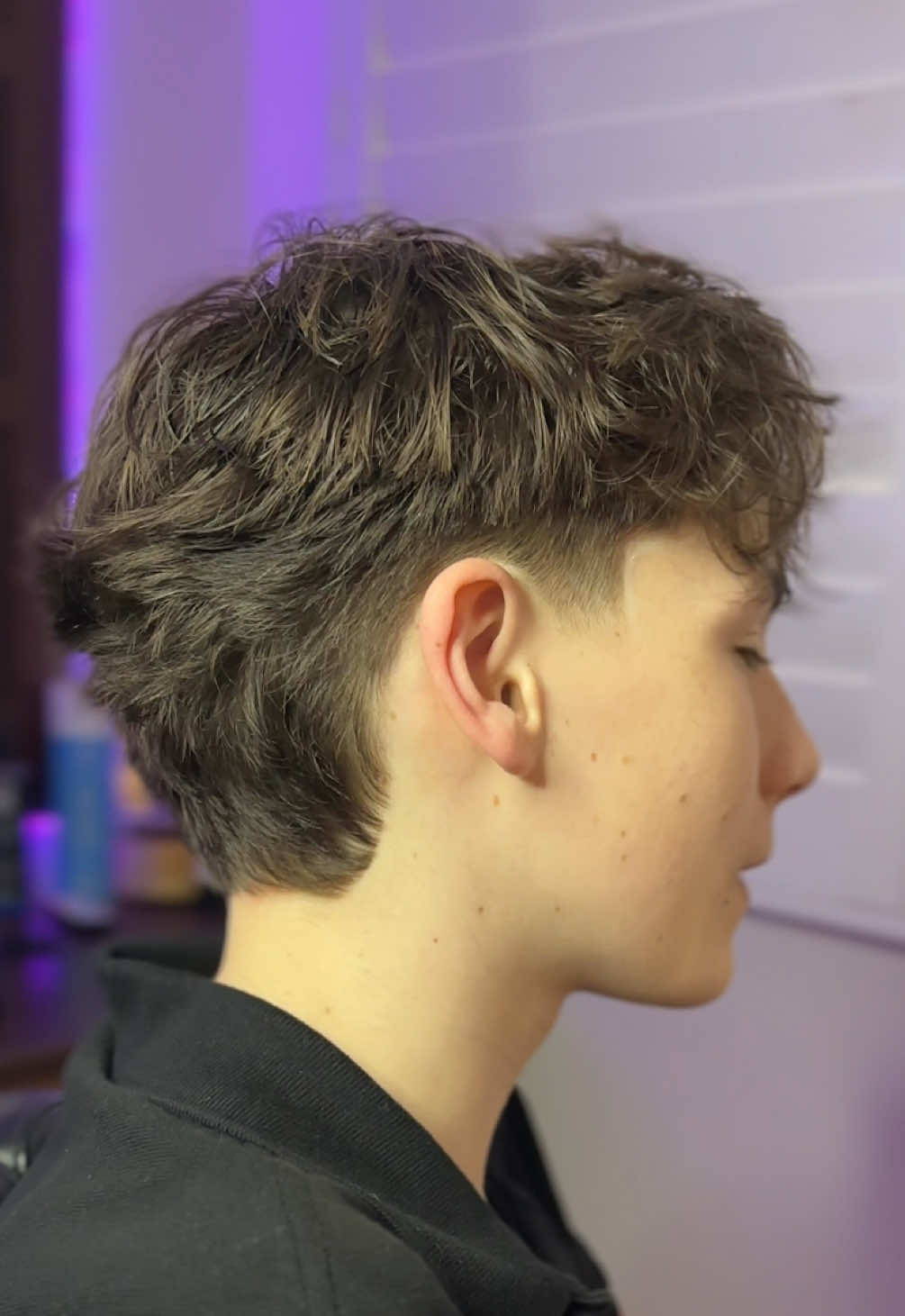 @OLI BARBER