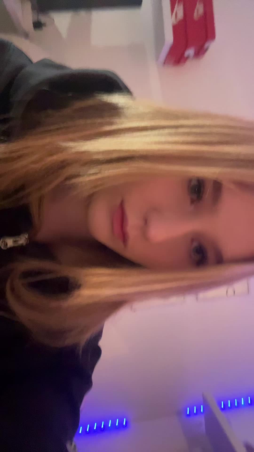@marie.cgn7