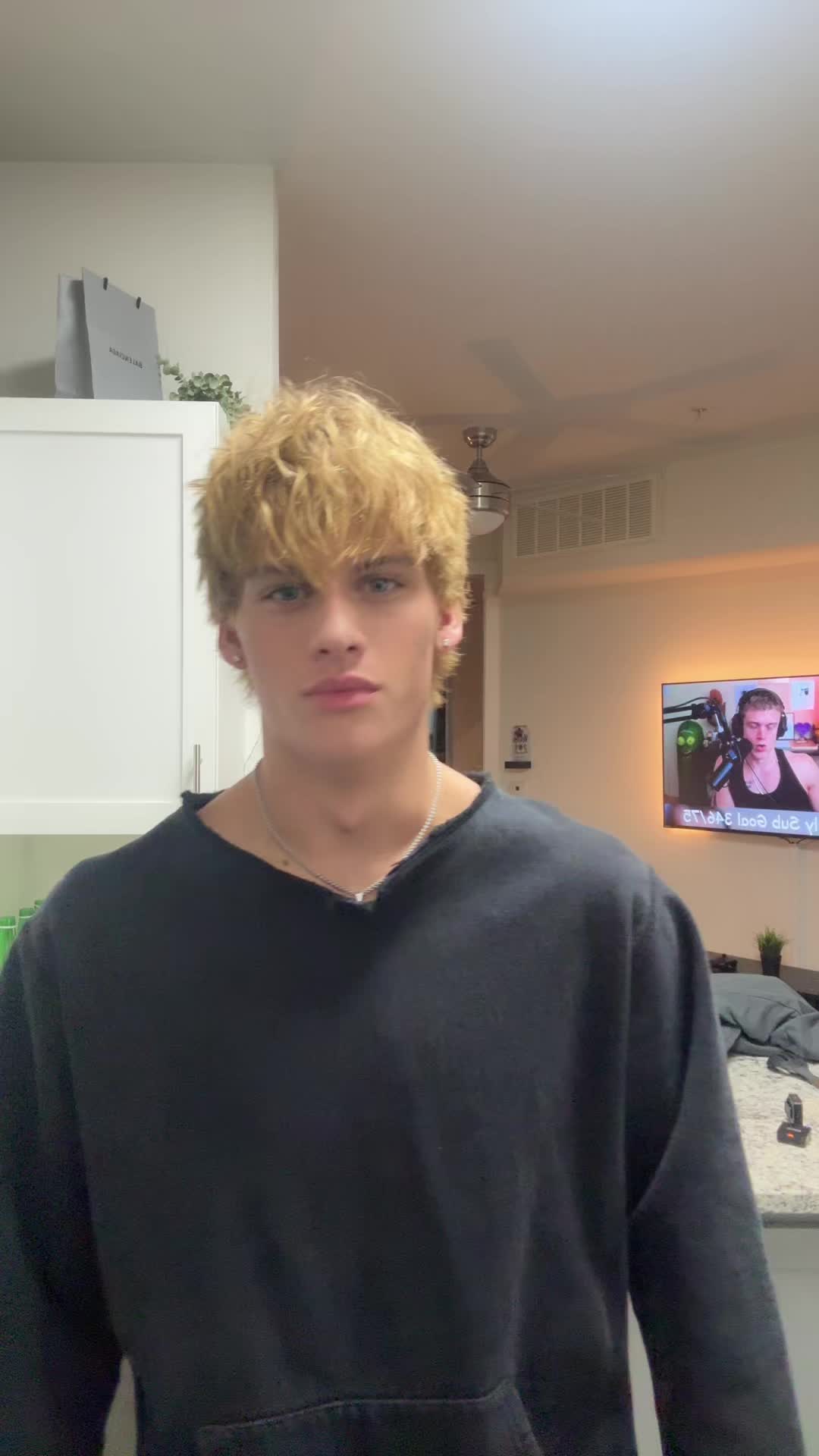@sky