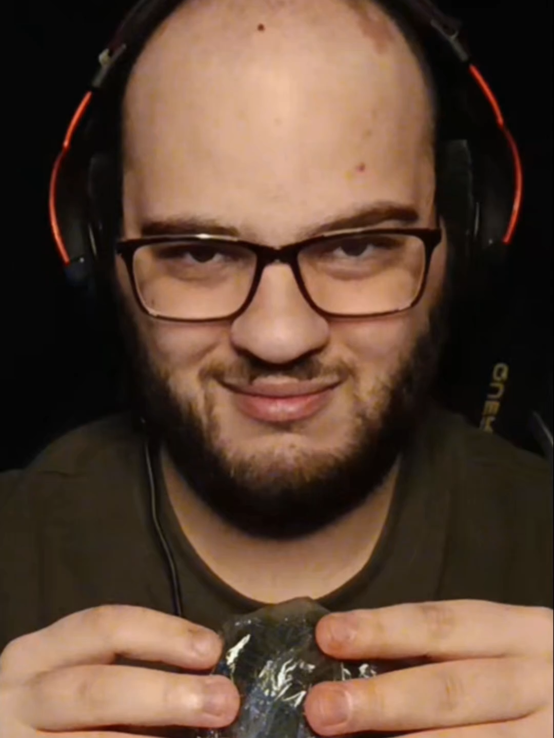 @Zhedix ASMR