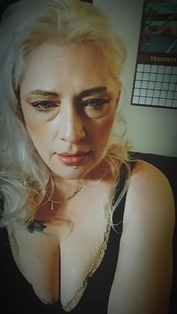 @ACrazyCatLady82
