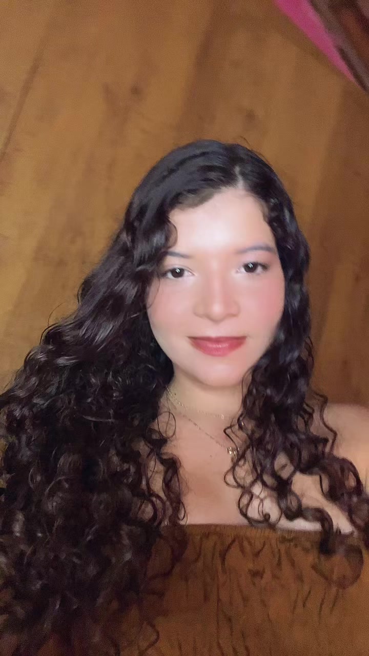 @Vivi 💖✨