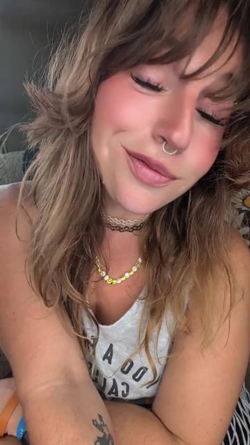 @Honeybeebaby