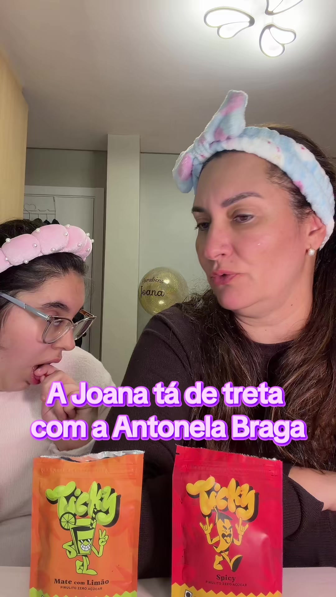 @Catita Fam&iacute;lia At&iacute;pica