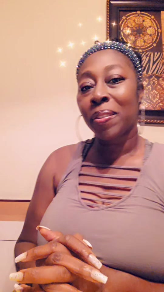 @Felicia Banks33