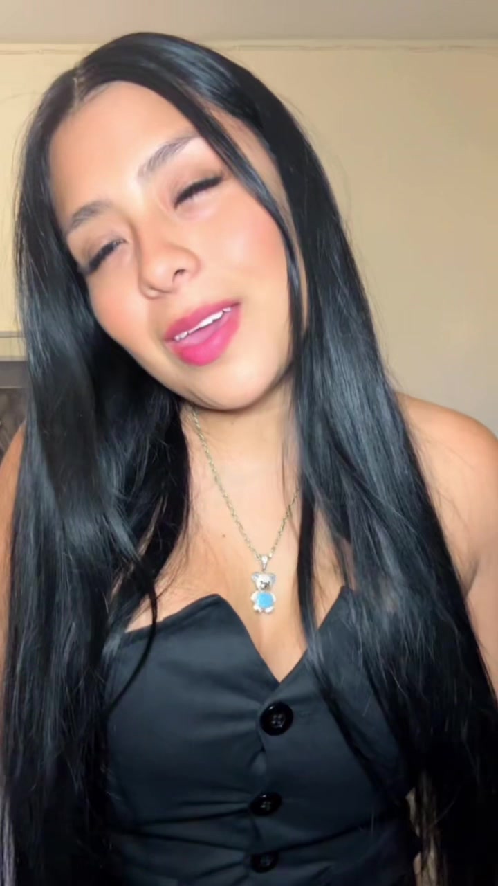 @𝓘𝓷𝓭𝓲𝓻𝓪 𝓿𝓮𝓸𝓻𝓽🎀✨