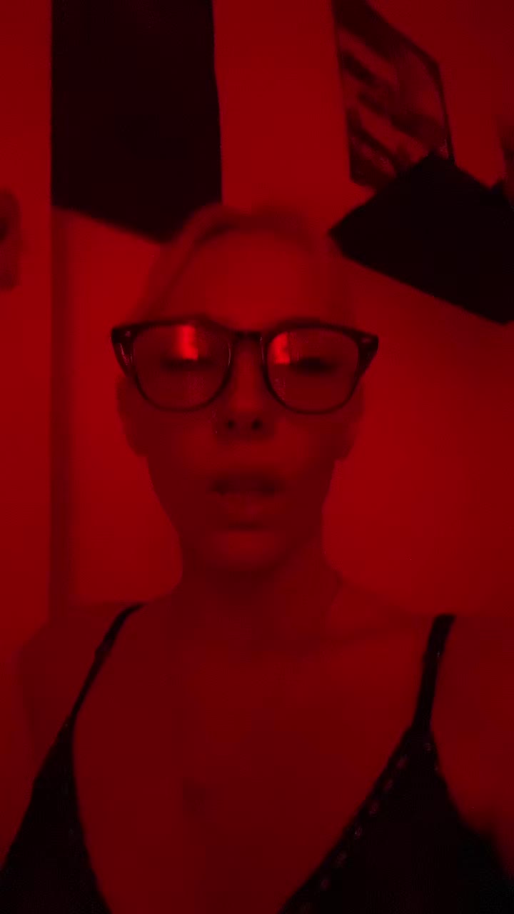 @that_blue_eyed.bitch