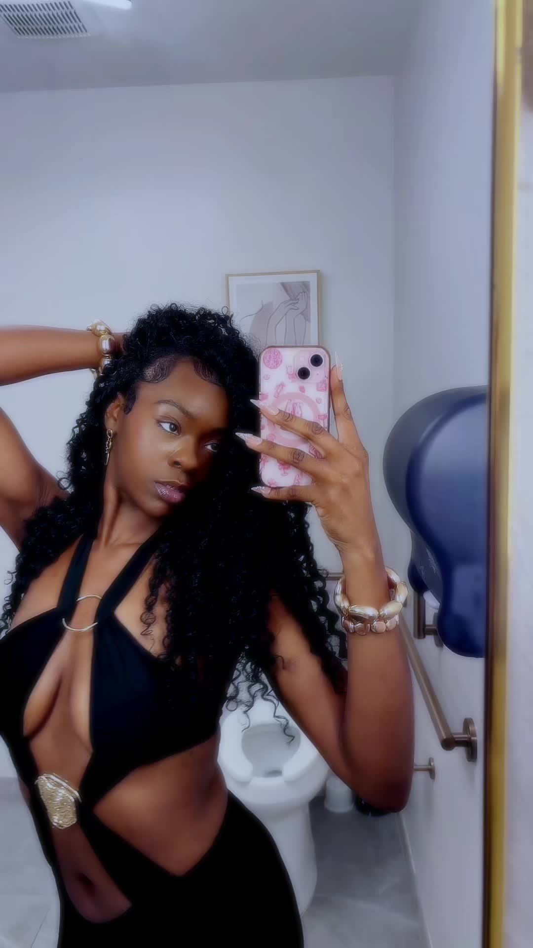 @thatsbarbieeevell