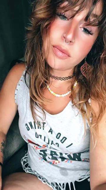 @Honeybeebaby