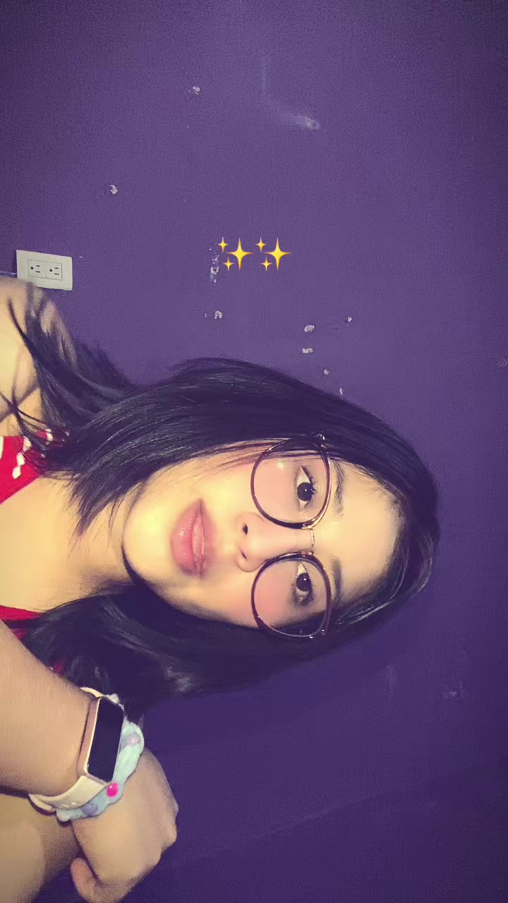 @👩&zwj;🏫Miss Fresita🍓✨👣👧