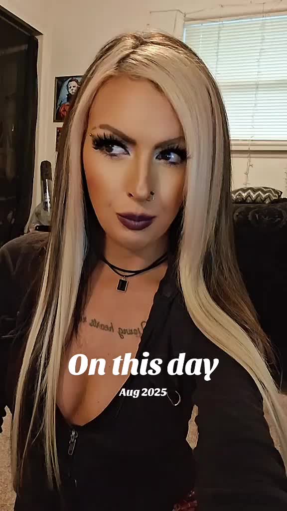 @✨️🖤 Megan 🖤✨️