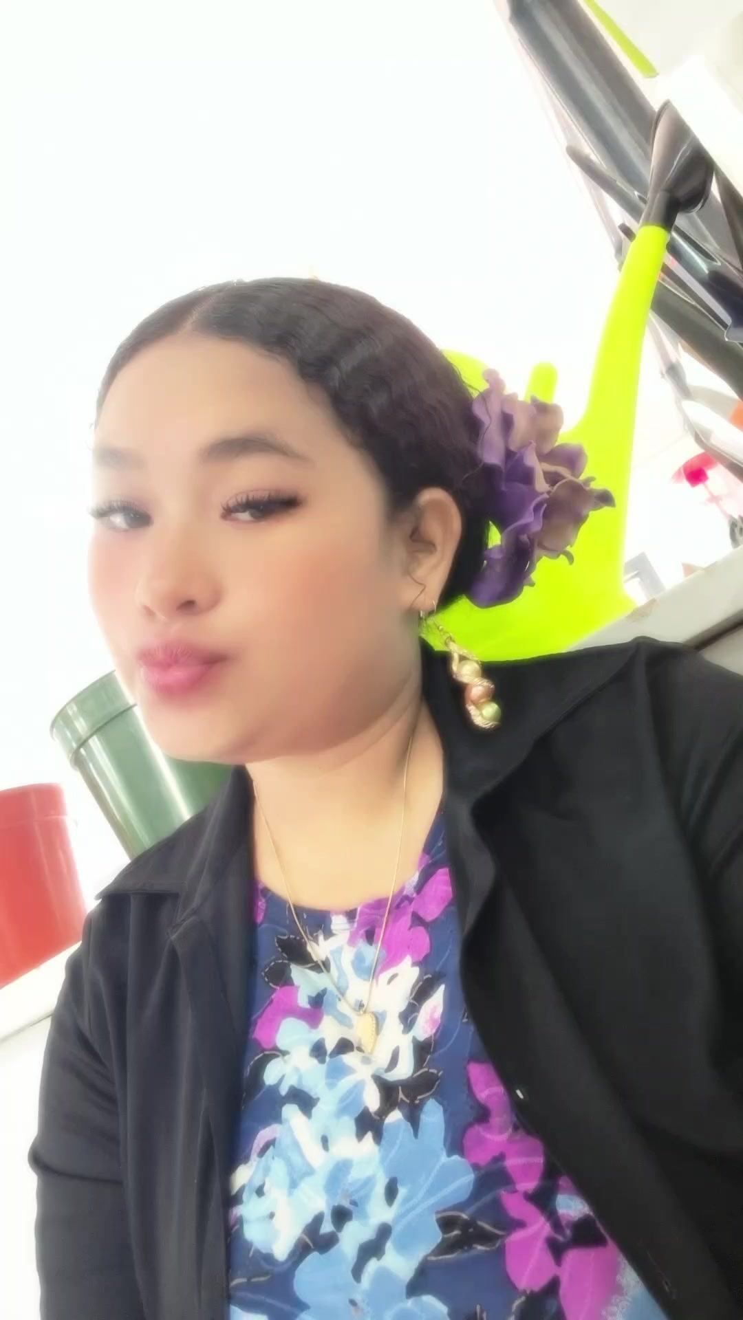@Mr:28💋